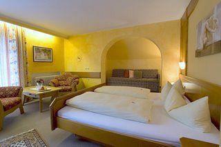 Parkhotel Bad Faulenbach 3*