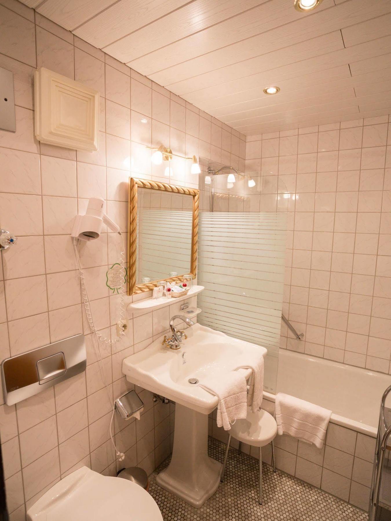 Hotel Parkhotel Bad Faulenbach 3*